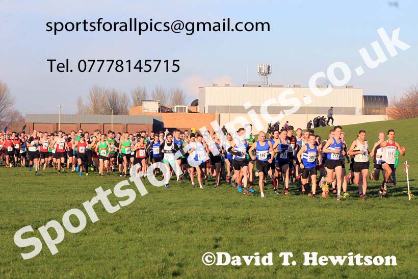 Senior mens 2022 North Eastern Cross Country Champs., Temple Park, South Shields.  Photo: David T. Hewitson/Sports for All Pics
